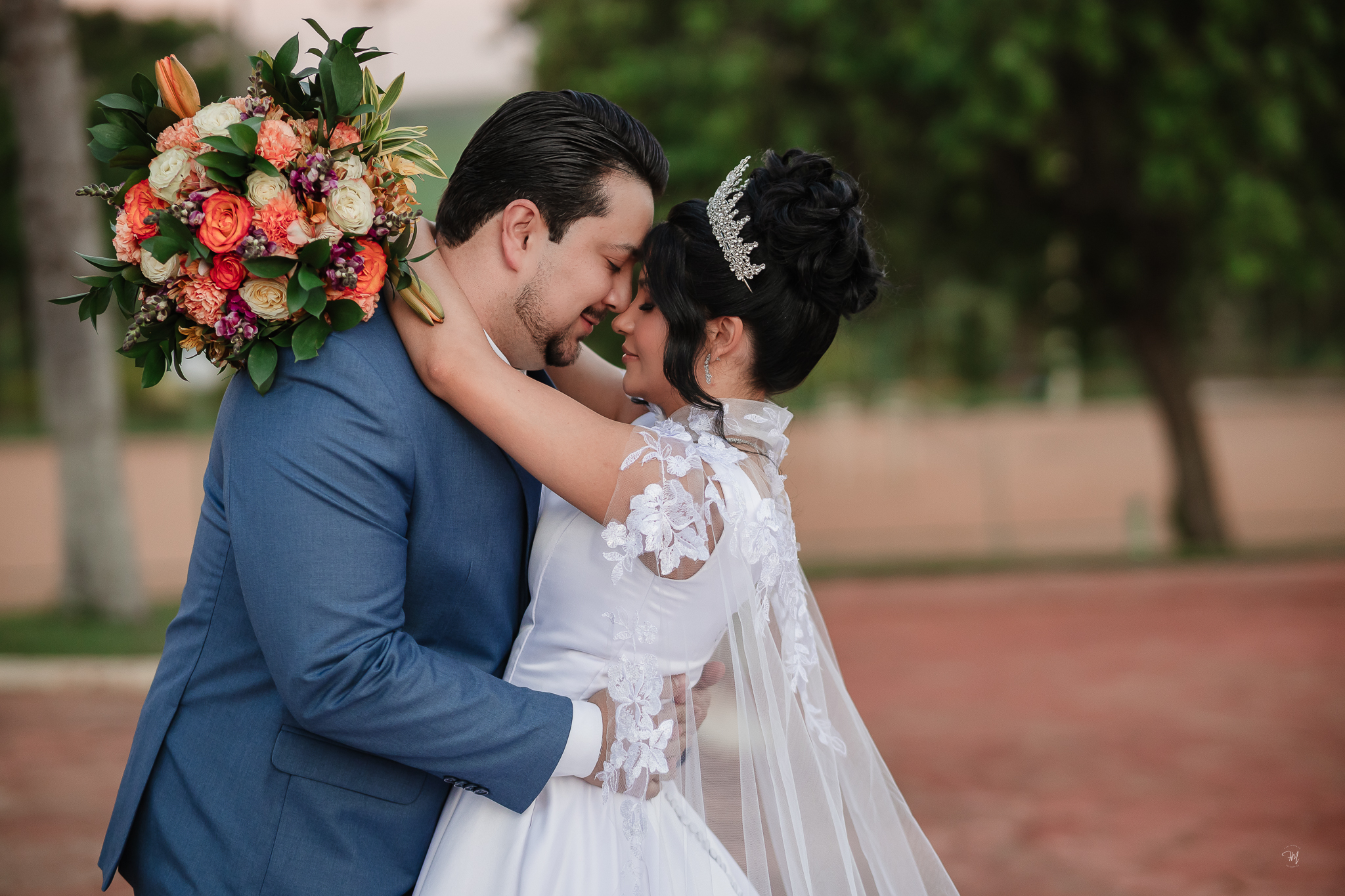 Hero Banner - Fah Moraes